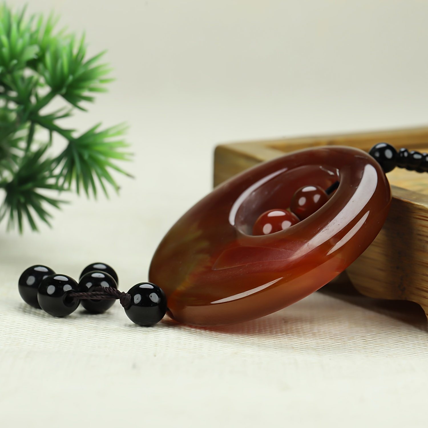 Natural Red Agate Concentric Circle Pendant Necklace, Unisex